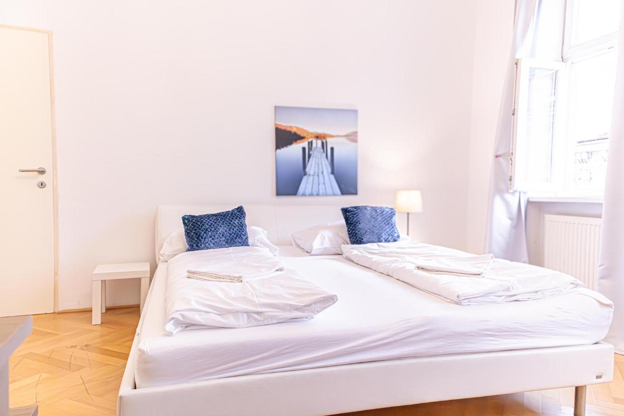 Amazing 2Br City Stay, Wiener Stadthalle Exterior foto